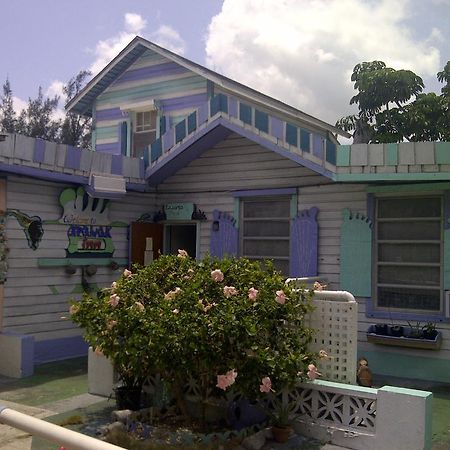 Arawak Inn Nassau Exteriör bild